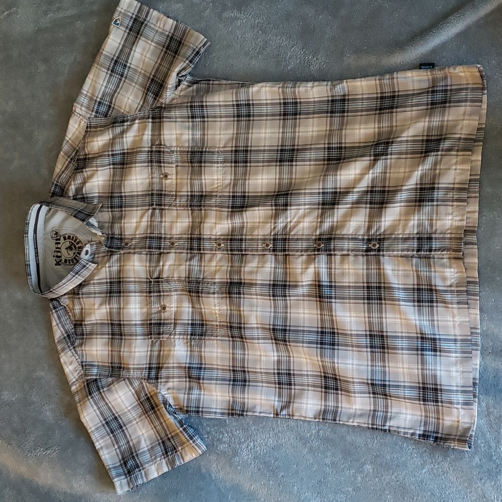 Kuhl Eluxur Plaid button down short sleeve shirt